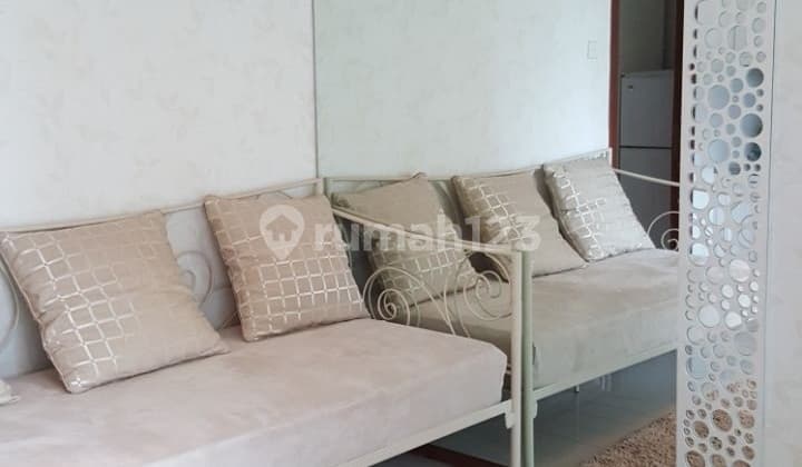 Disewakan Apartemen Thamrin Residence 1 Bedroom Lantai Sedang Furnished