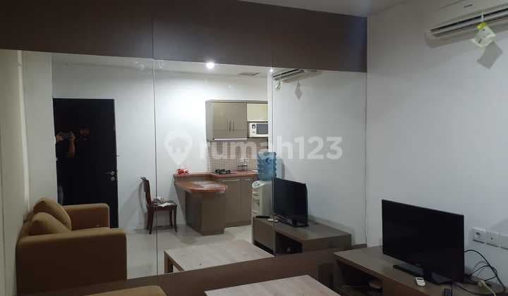 Dijual Apartemen Cosmo Mansion 1 Bedroom Lantai Tinggi Furnished