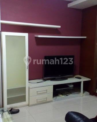 Sewa Apartemen Cosmo Mansion 1 Bedroom High Floor