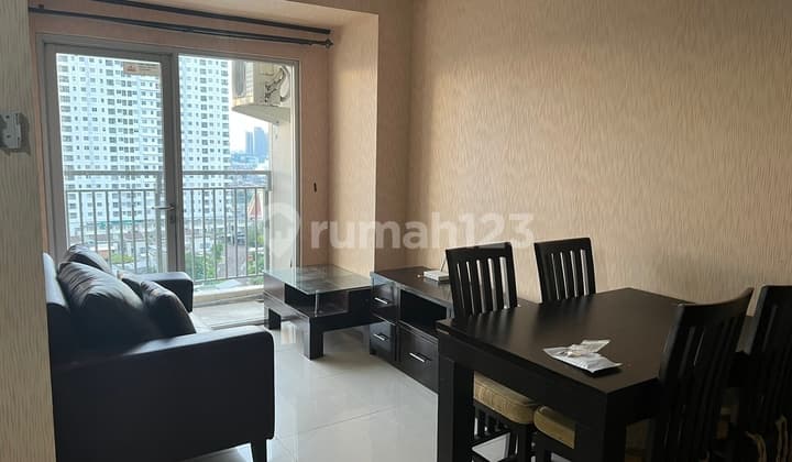 Dijual Apartemen Cosmo Residence 2 Bedroom Lantai Tengah