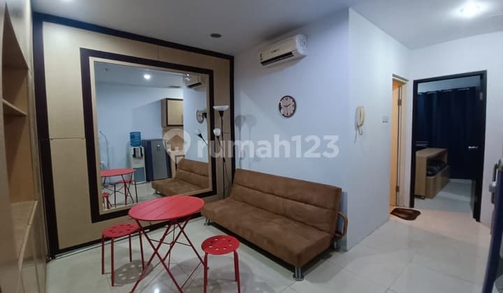 Sewa Apartemen Cosmo Mansion 1 Bedroom Furnish