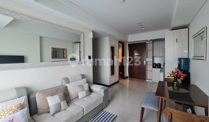 Sewa 2 Bedroom Apartemen Casa Grande Phase II Furnish