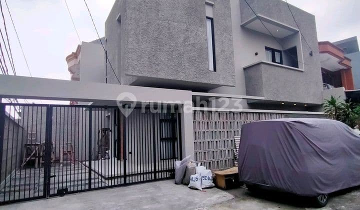 Rumah Baguss... B New.... Masih Baru.. Gress.. Cantik... !!!! Jalan Depan Lebar Cocok Untuk Kantor Dan Tempat Tinggal