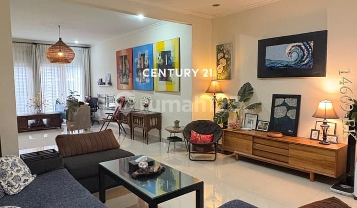 Dijual Rumah Hommy dan Nyaman Dekat Stasiun di Bintaro