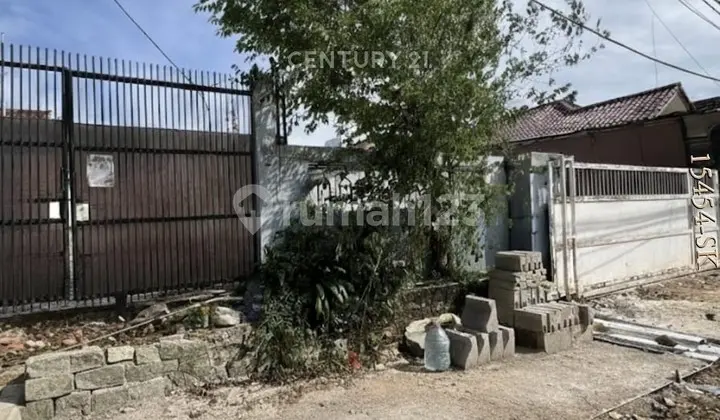 For Sale Plot on Villa Melati Mas Main Road, Tangsel