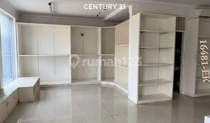 Disewakan Rumah Usaha Strategis di Jalan Utama Bintaro Sektor 5