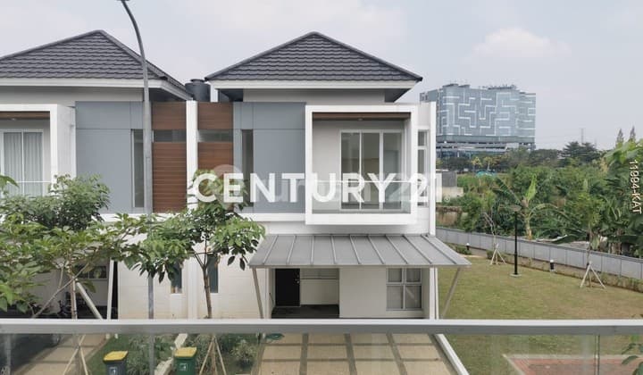 BRAND NEW House Riviera Cluster Puri Metland