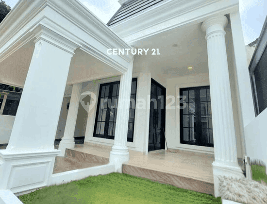 Luxurious Residence With Exclusive Workspace For Modern Lifestyle