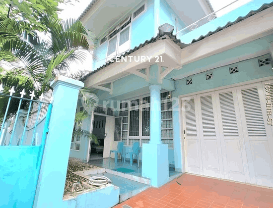 Dijual Cepat Rumah Siap Huni Terawat Jalan 3 Row di Bintaro