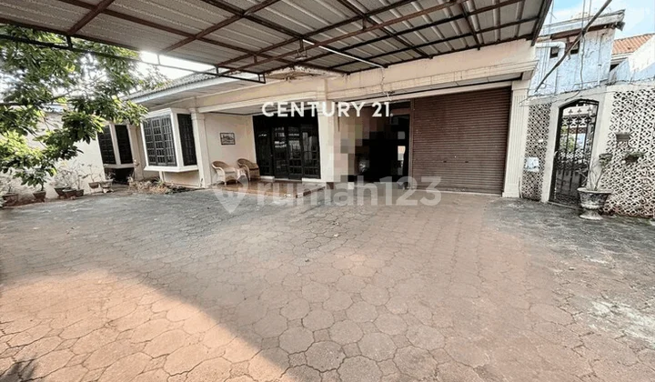 Dijual Rumah Cocok Buat Town House Kosan Lokasi di Ulujami