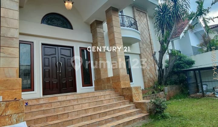 Disewa Rumah Ada Pool di Pondok Indah Jakarta Selatan