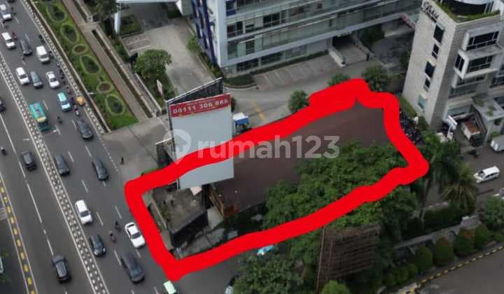 Gudang tua siap bangun buat gedung 8 lantai di sudirman Jakarta Pusat