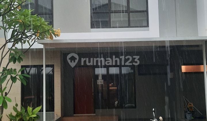 The Premier Estate Rumah Siap Huni Hrg Rp.2.4m Menjadi Rp 2.1M ( Promo ) Dekat Mall Trans Mart Cibubur Jakarta Timur