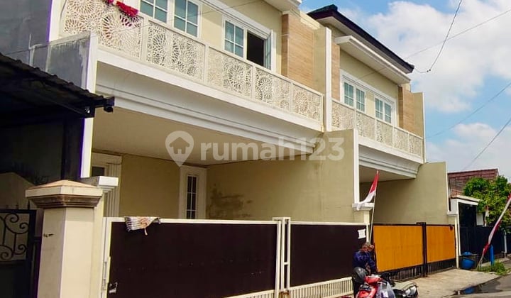 Kost Eksklusif 22 Kamar, Jalan Bunga-bunga Soekarno Hatta