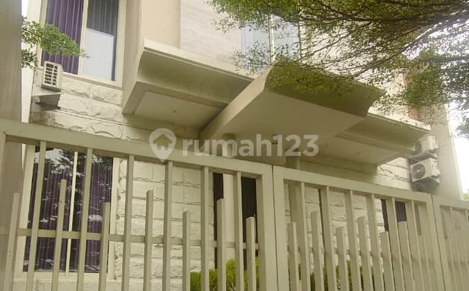 Rumah Kost Eksklusif 15 Kamar Dekat Kampus Binus Araya