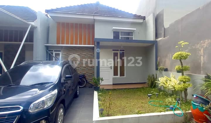 Rumah Villa Area Perbatasan Junrejo Dau Dekat predator Park