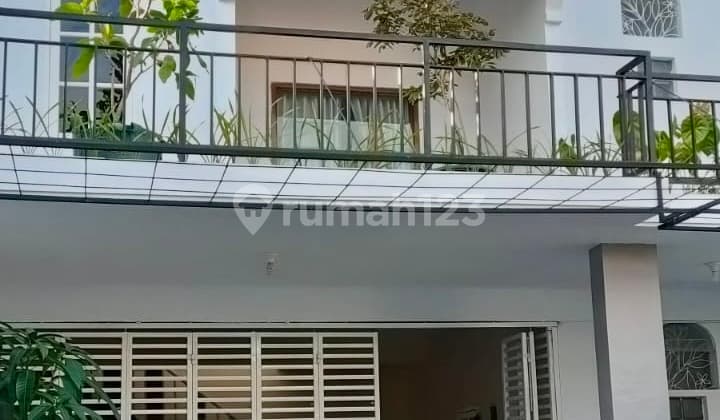Rumah Konsep Villa Karanglo Dekat Toll Arah Batu