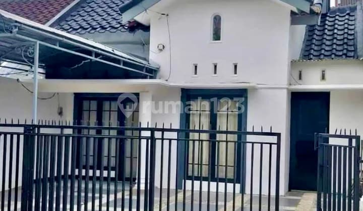 Rumah Desain Modern Lokai Bagus Villa Bukit Tidar