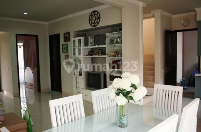 Rumah Di Allevare Foresta Bsd Rapi Siap Huni Lokasi Asri Nyaman Jarang Ada