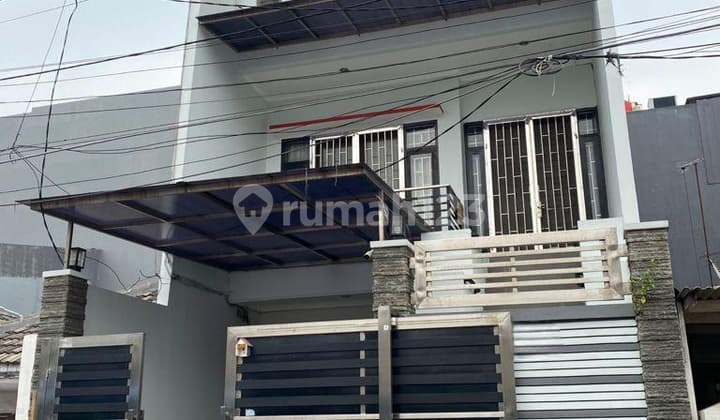 Rumah Rapi Siap Huni di Muara Karang
