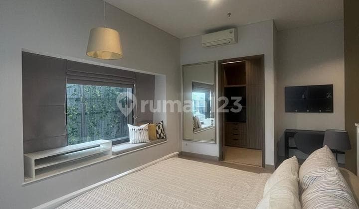 For Rent Apartemen 1 Park Avenue 2+1Br Semi Gross