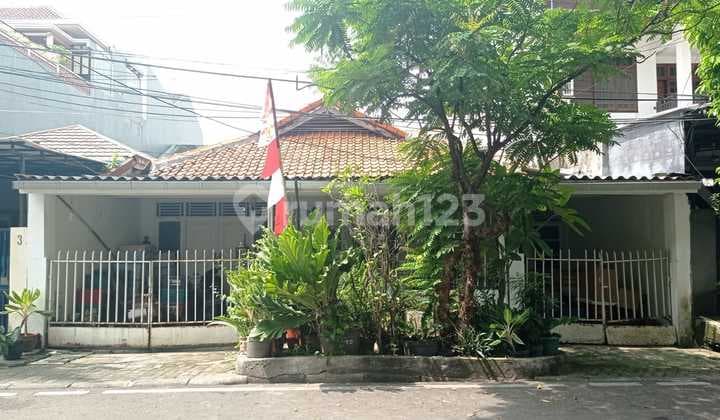 Jalan.pejompongan Cbd Jakarta Pusat Rumah.tua