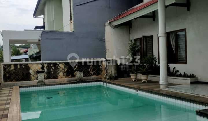 Hook House With Swimming Pool Ready to Occupy North West.