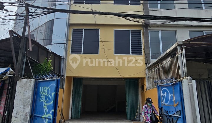 Dijual dan Disewakan Ruko Pucang Anom Timur Lokasi Ramai