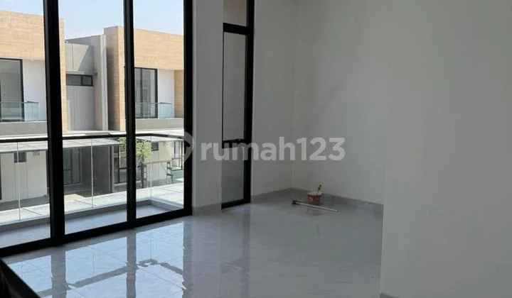 Rumah Villa Pasir Putih 8x15 Pik 2 Siap Huni