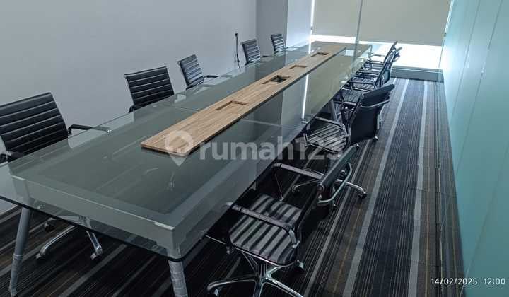 Perkantoran Soho Capital S Parman Full Furnished