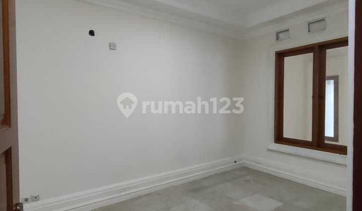 Disewakan Rumah Wijaya Cocok untuk Kantor