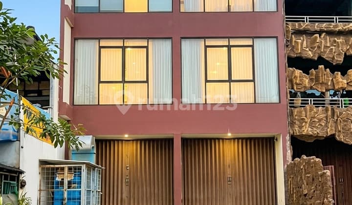 For Rent: Adjoined Shop House, Suitable for Culinary Business, Green Ville