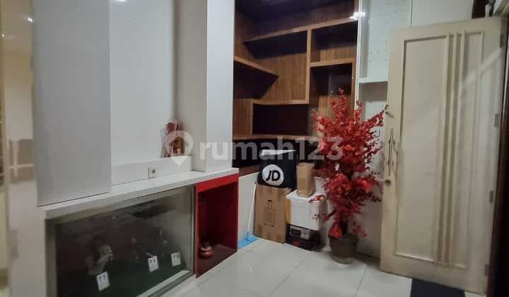 Kawasan Taman Rumah Pik 8x17 Lengkap Berperabot