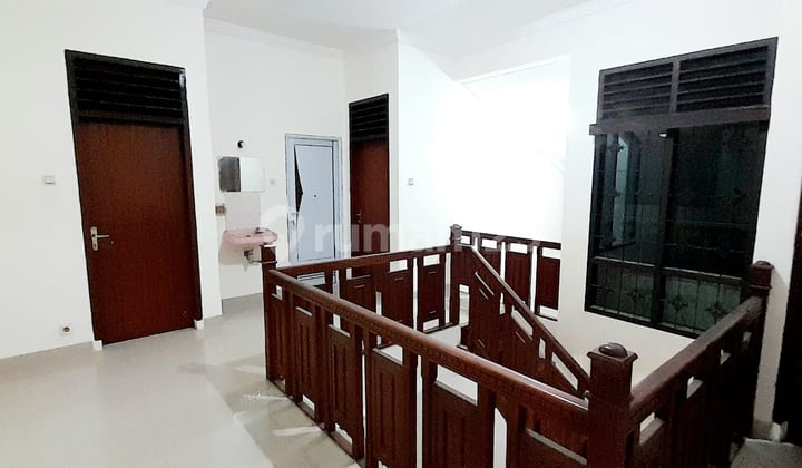 Dijual Murah Rumah Pondok Indah Jalan Row 3 Mobil