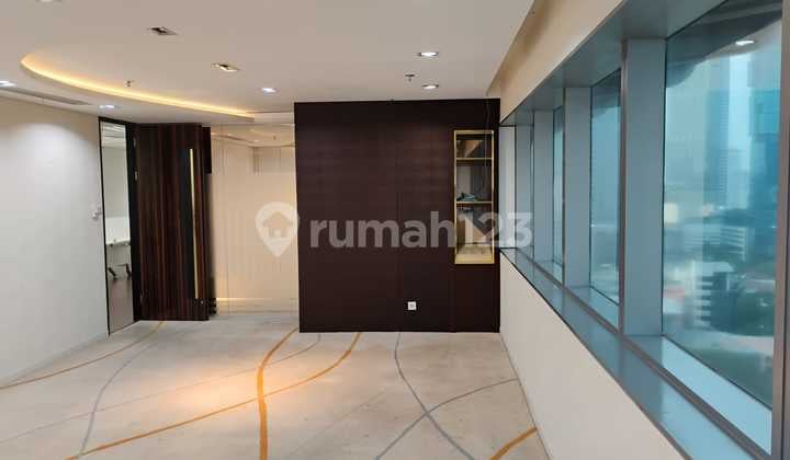 Disewakan Office Sudirman Kondisi Fitted