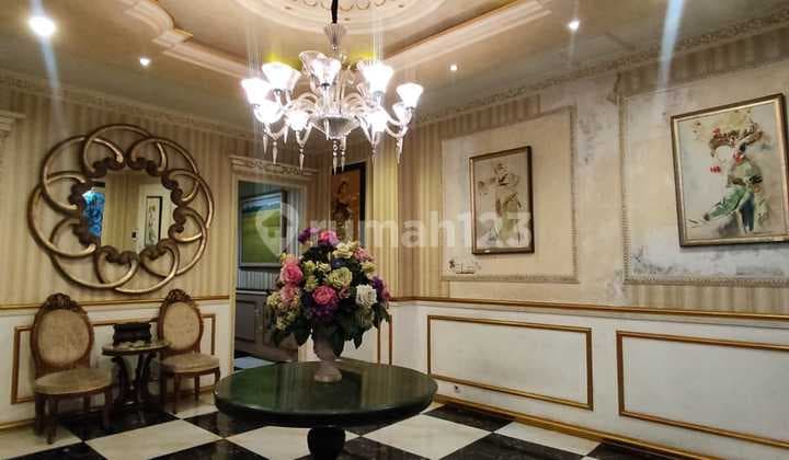 Rumah Duren Tiga Pancoran Klasik Mewah Fully Furnished