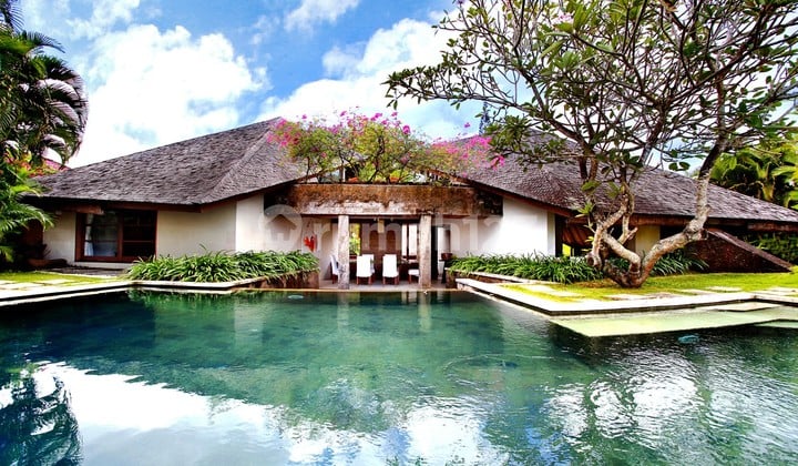 The Extraordinary Artistic Villa, Kerobokan Kelod, Badung, Close To Canggu And Seminyak