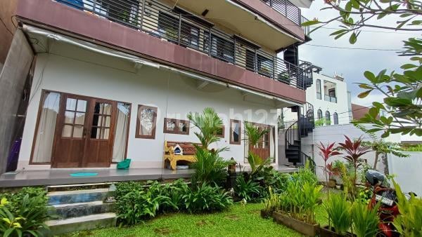 Luxury Guest House for Sale With 4 Bedrooms, Furnished, Strategic Location, Close to Munggu Beach