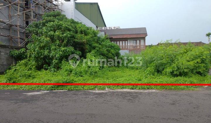 Land for Sale at a Cheap Price in Sunset Road Area, Kuta