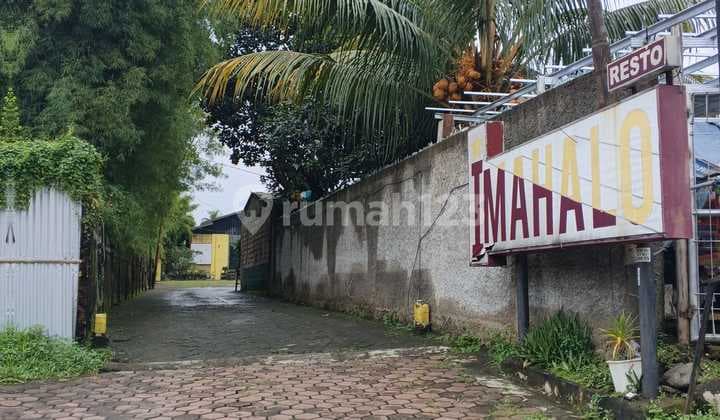 Tempat Usaha dengan Wilayah Strategis Dekat Pintu Tol