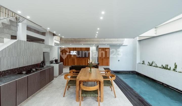 Dijual Villa Private Pool Dekat Pantai Pererenan Cn