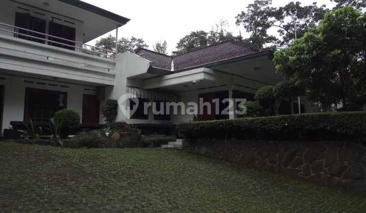 Rumah Lama Terawat Sayap Dago Bandung Riau Gedung Sate Dipatiukur