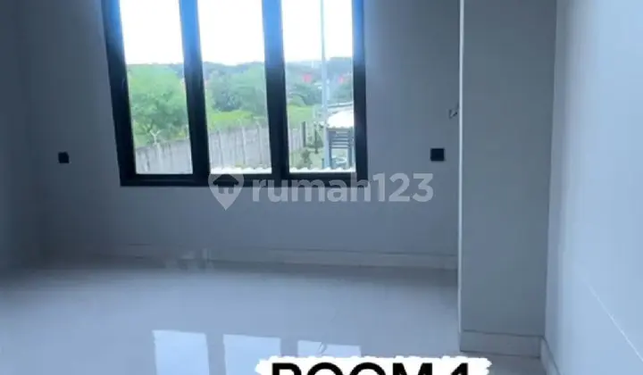 Rumah Mewah 3 Lantai Hook Cluster Depan Aeon di Deltamas