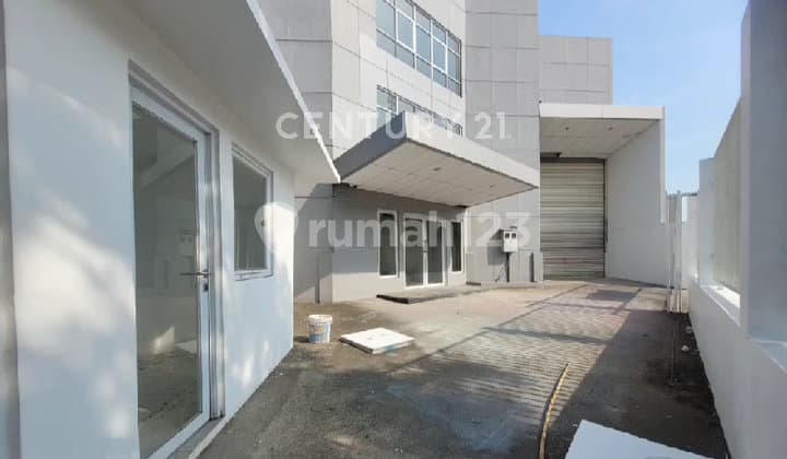 Gudang Bagus Luas 551 M² di Daerah Cikarang