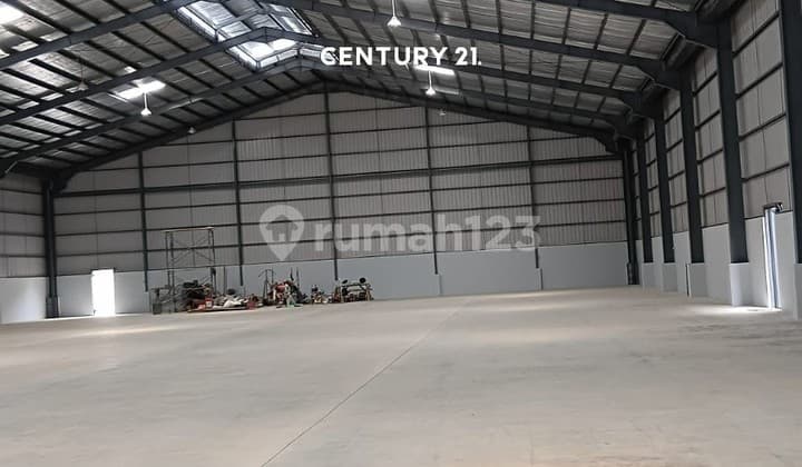 Good Warehouse Ready for Use in Deltasilicon 3 Lippo Cikarang