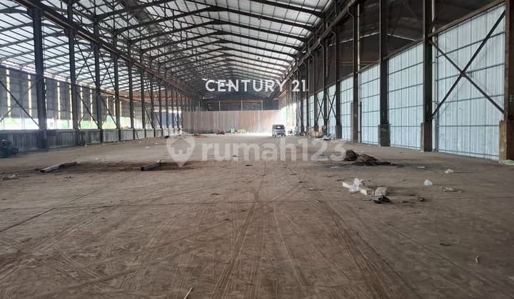 Gudang Siap Pakai dengan LT 10000M2 LB 3726 M2