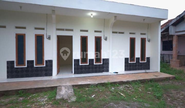 Dijual Tanah & Bangunan, Natural Flavour, Tangerang Selatan.