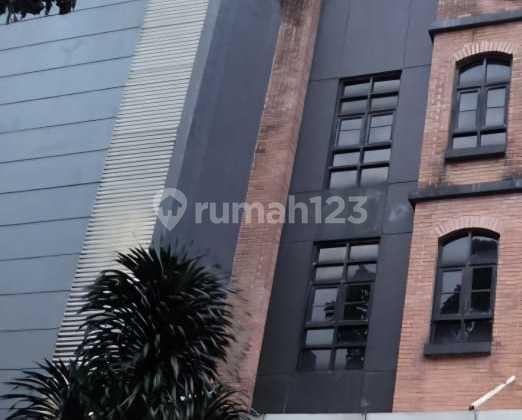 Dijual Ruko Preminence Alam Sutera, Bagus, Rapi dan Kosongan, 4 Lt plus Rooftop