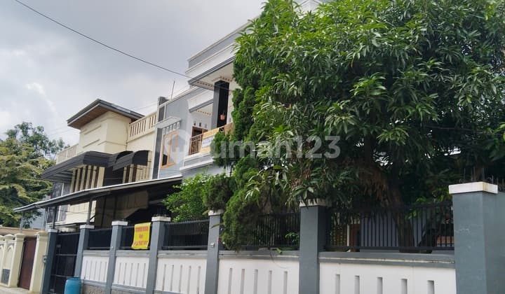 Rumah Bagus Strategis Jakarta Timur