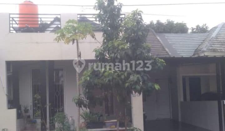 1.5-Storey House in Serpong Park 'Ar87'
